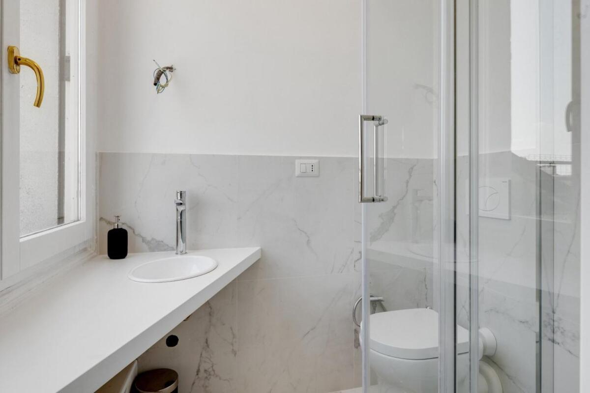 Homeby, Cozy Penthouse Apartment 米兰 外观 照片