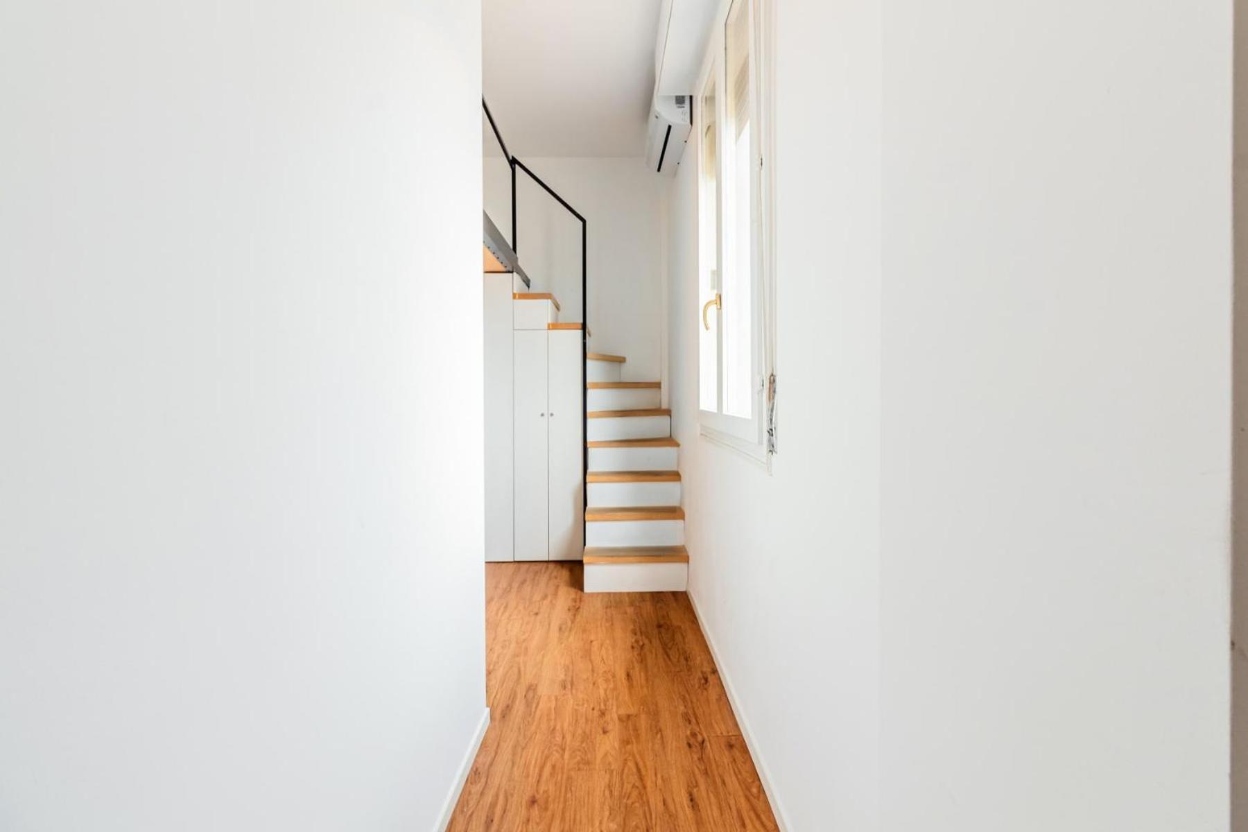 Homeby, Cozy Penthouse Apartment 米兰 外观 照片