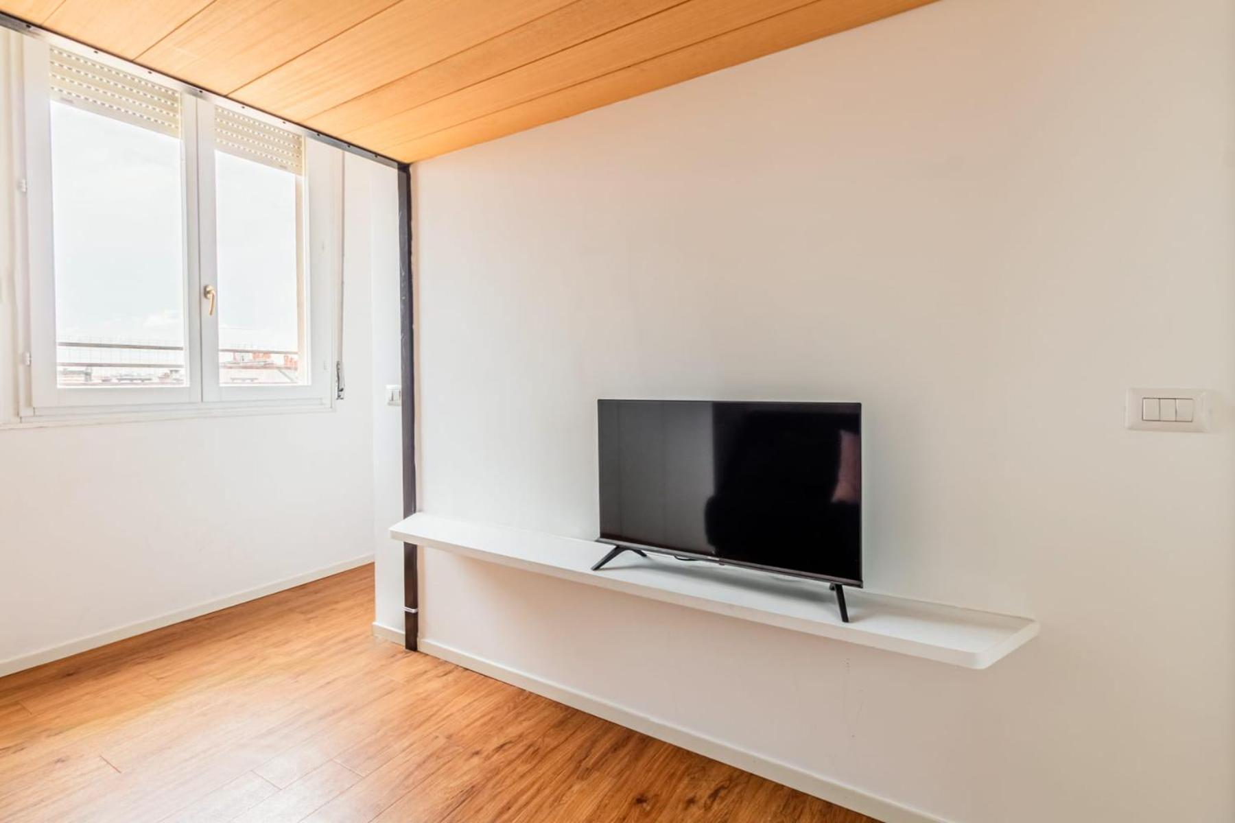 Homeby, Cozy Penthouse Apartment 米兰 外观 照片